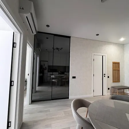 Apartment двухкомнатная в аркадии с евро ремонтом !