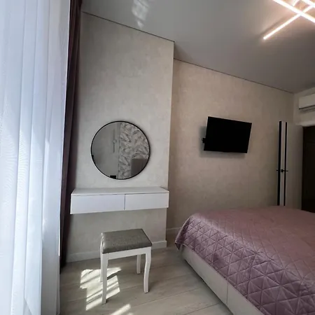 двухкомнатная в аркадии с евро ремонтом ! Apartment Odesa