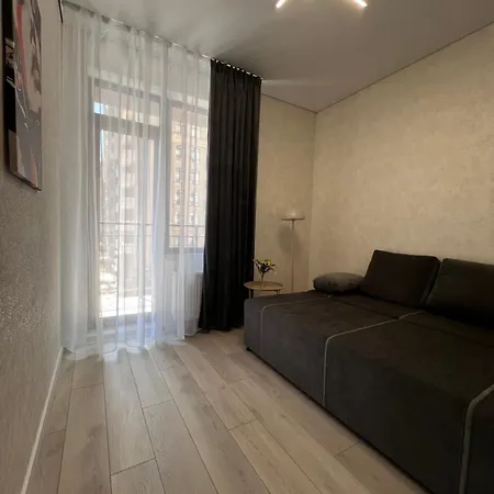 двухкомнатная в аркадии с евро ремонтом ! Apartment *